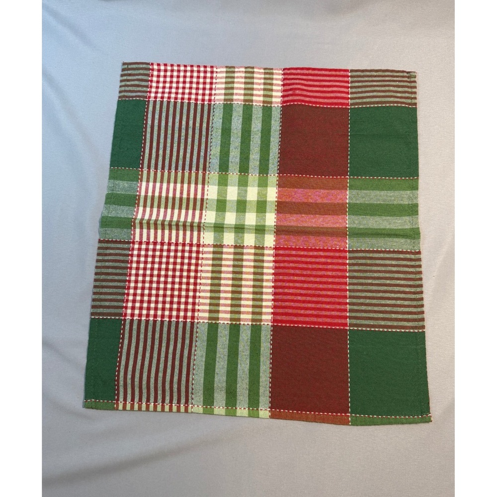 Set of 8 Plaid Cloth Napkins Christmas Holiday Green Red Festive Country Chic - Picture 3 of 10